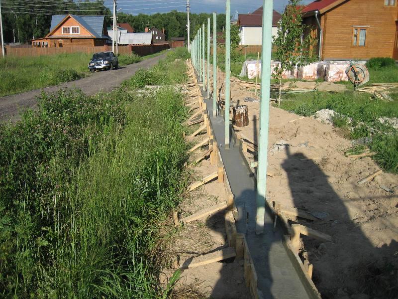 фундамент для кованого забора